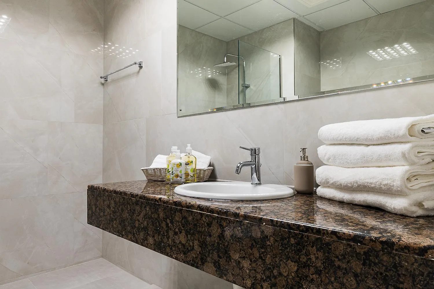 Jbr Full Sea View Apartment 1 Br Dubai United Arab Emirates