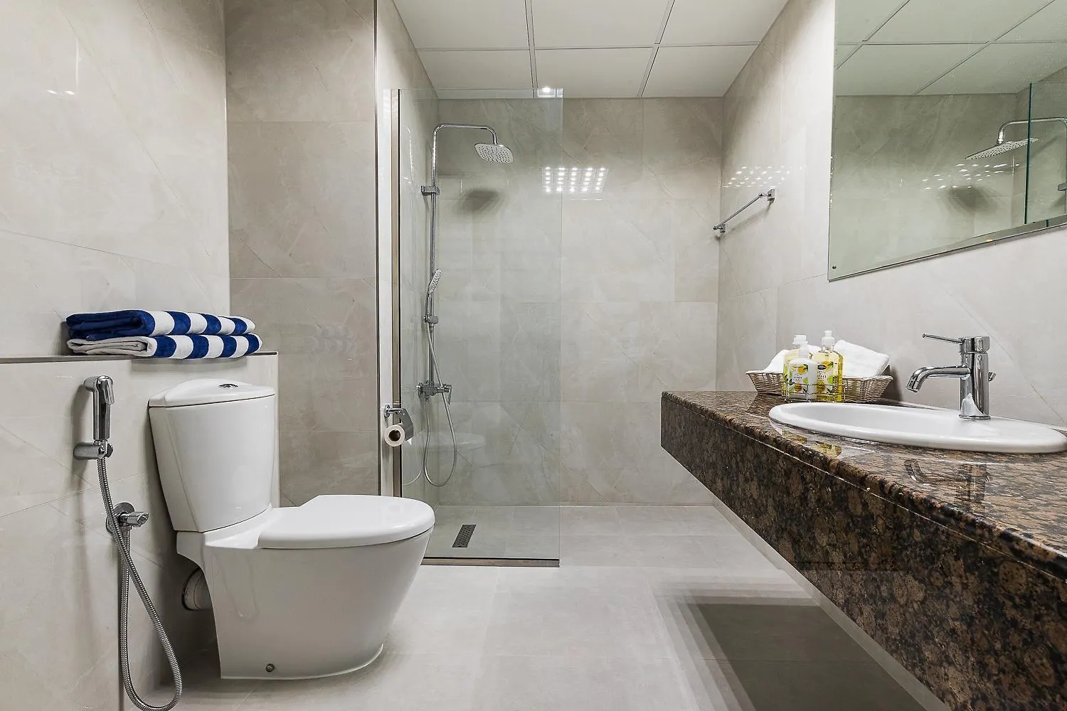 Jbr Full Sea View Apartment 1 Br Dubai