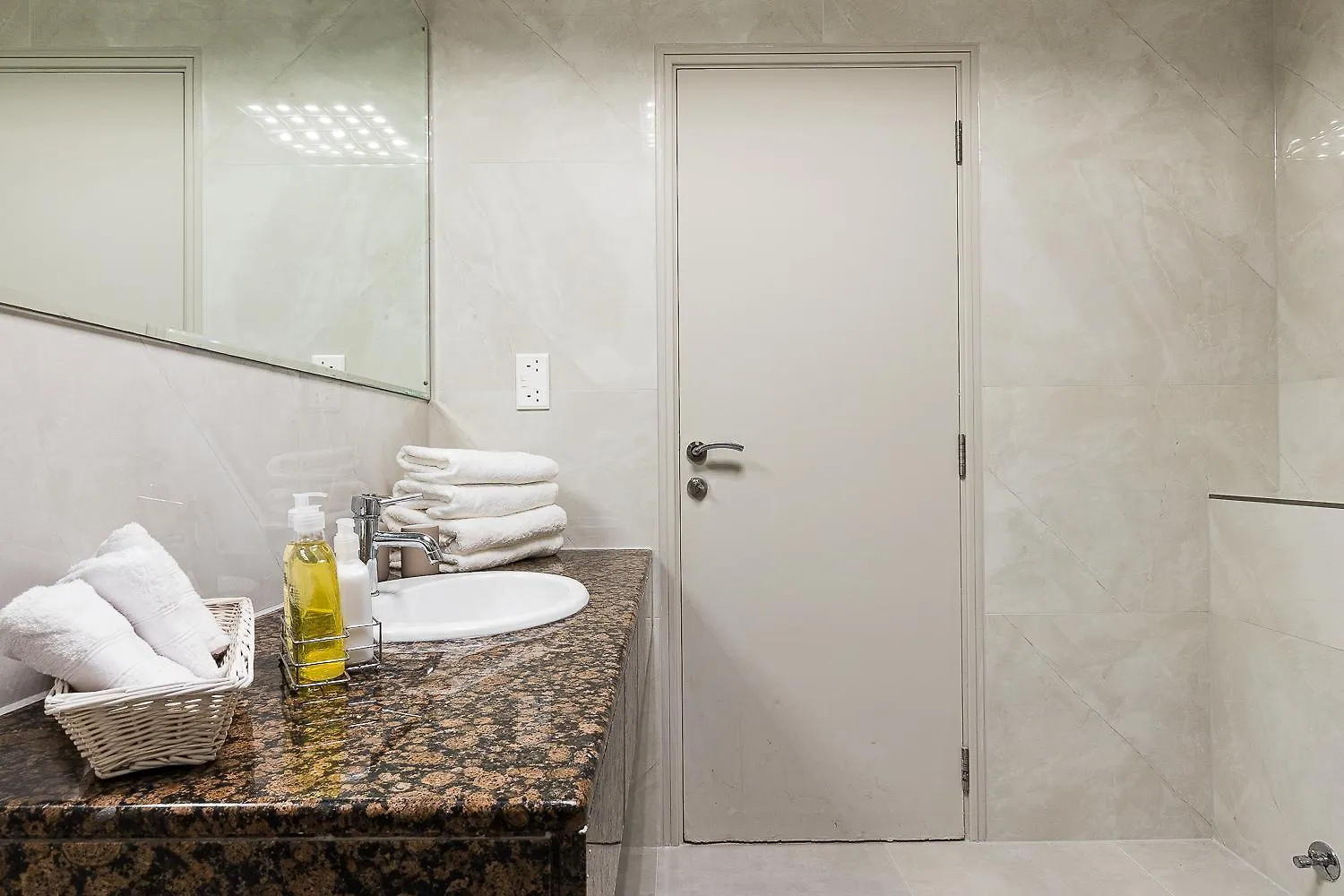 Jbr Full Sea View Apartment 1 Br Dubai